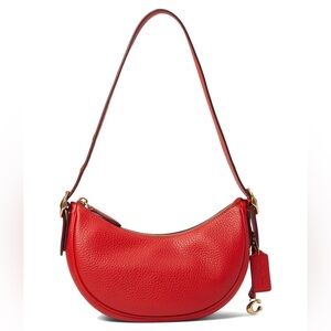 Coach Luna Pebble in Sport Red